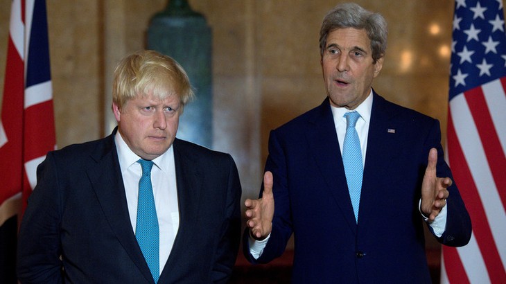 Syrie : Washington et Londres menacent la Russie de nouvelles sanctions - ảnh 1